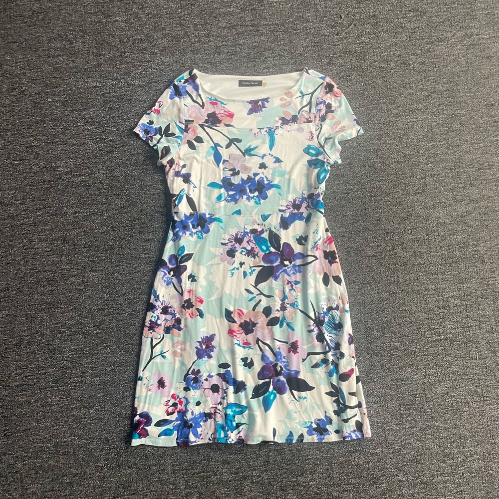 Ivanka Trump White, Cream, Pink, Blue, and Purple Sundress Short Sleeve Mini